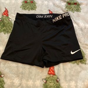 Nike Pros (Black)